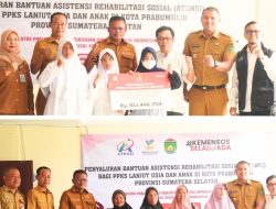 Bantuan ATENSI Disalurkan di Prabumulih, Puluhan Lansia dan Anak Yatim Tersenyum Bahagia